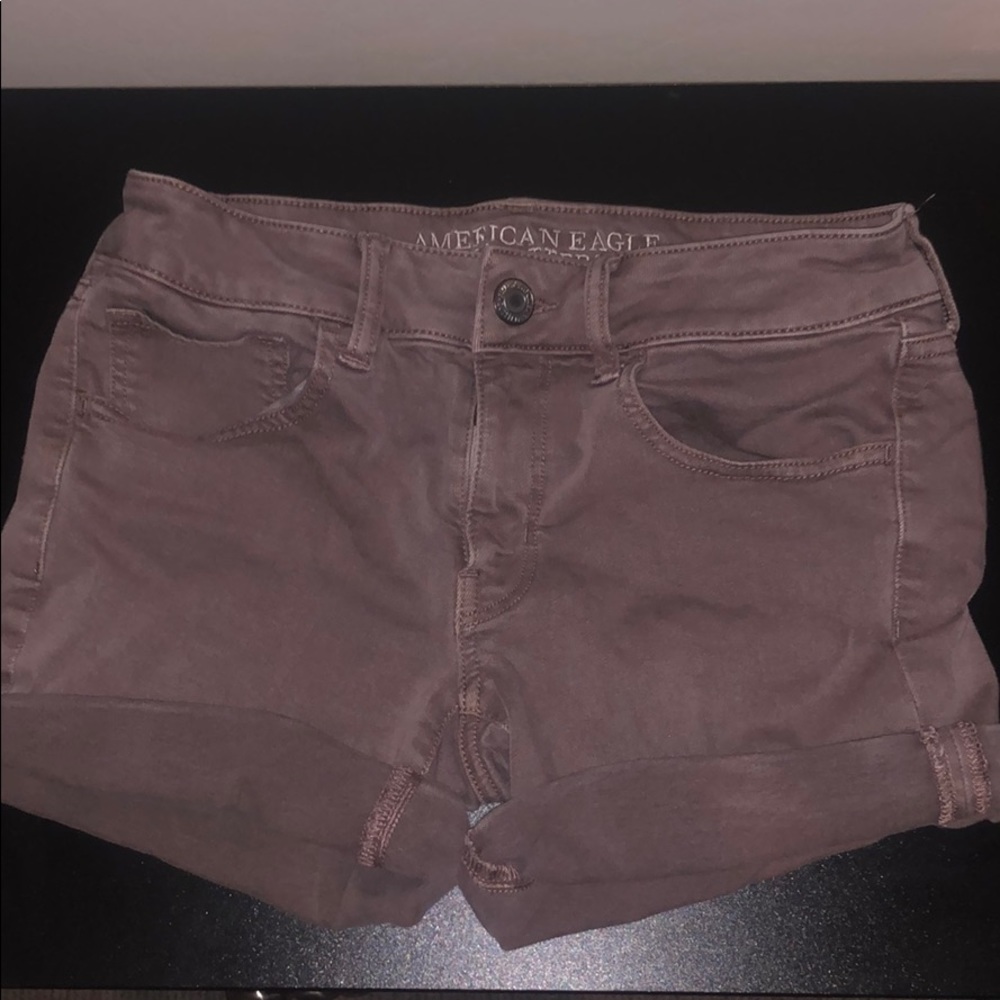 mauve american eagle shorts